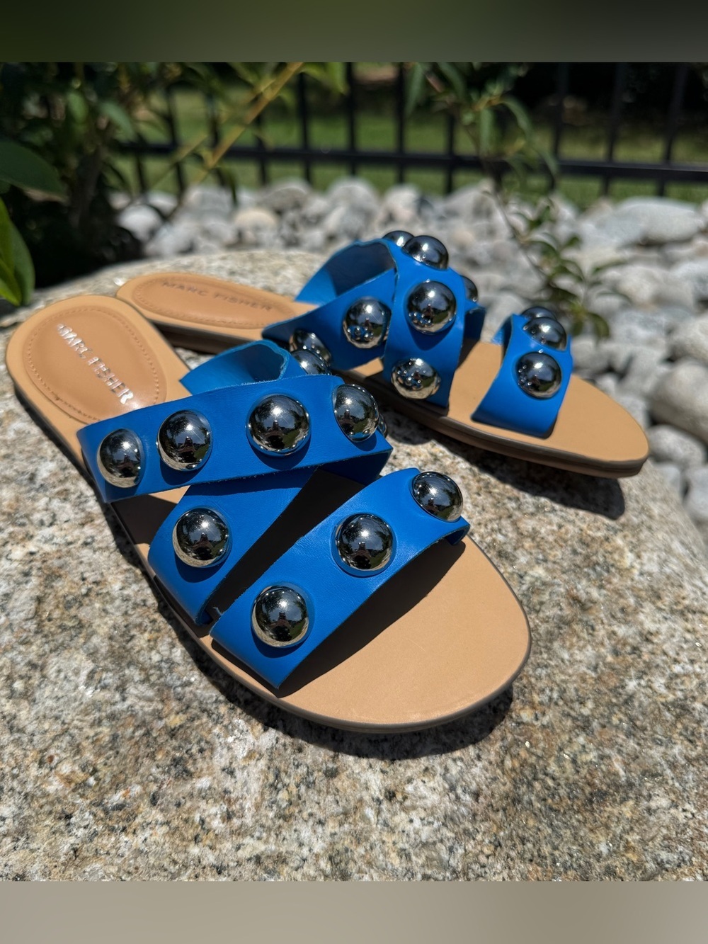 Marc Fisher Blue Studded Slide Sandals Leather Flat Slip On 5.5M Statement Chic